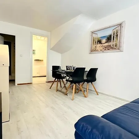 Nuits De Bohème Entre Et Appartement Lattes